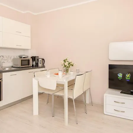 Apartament Dora