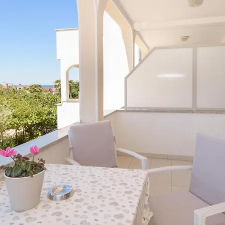 Dora Appartamento Porec